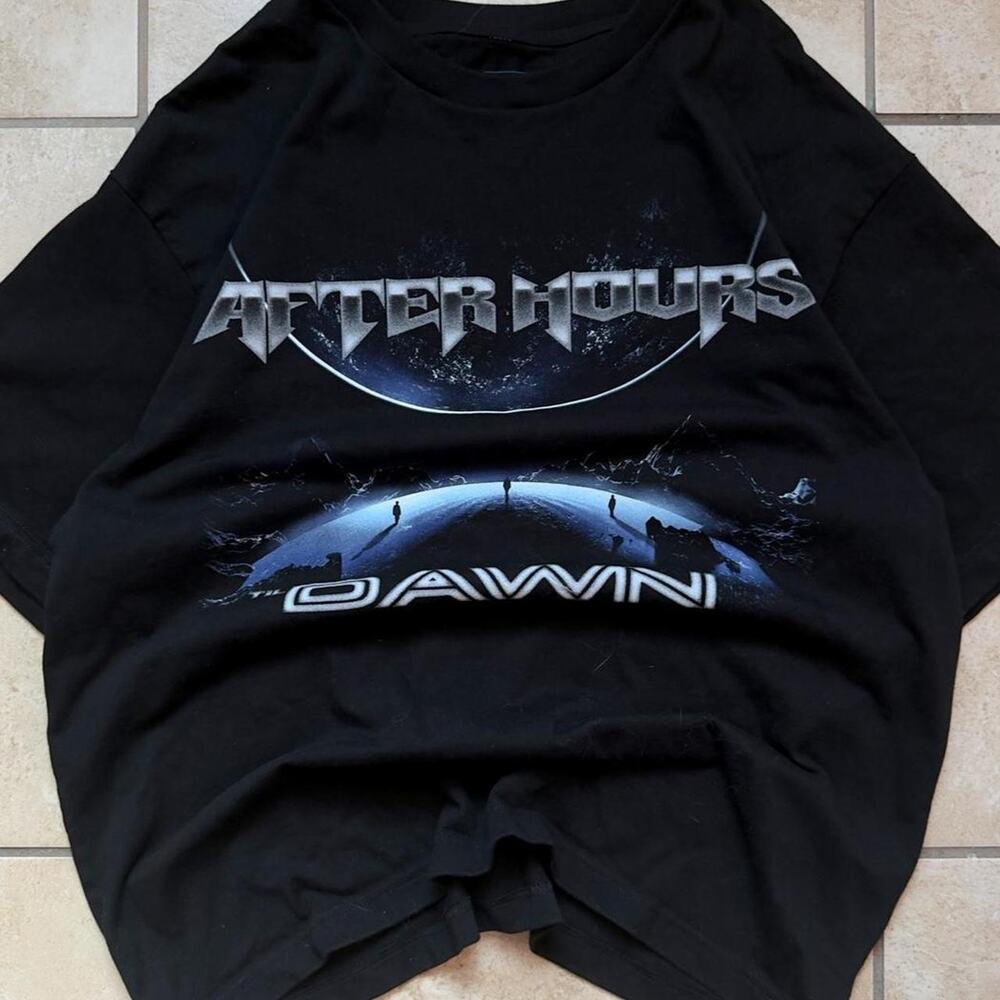 XO The Weeknd After Hours Til Dawn Tour - Size XL